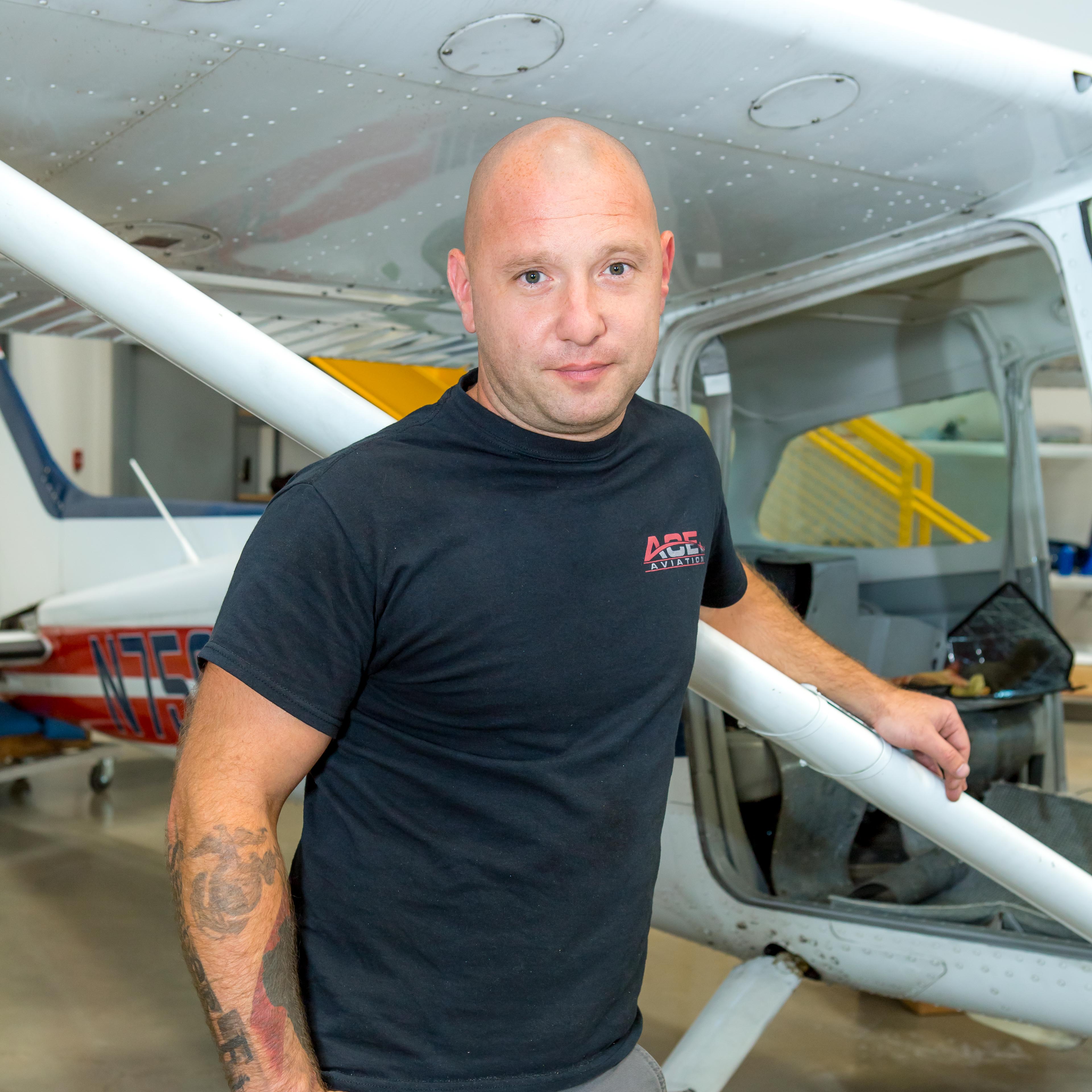Sergey Peshkov, Technician